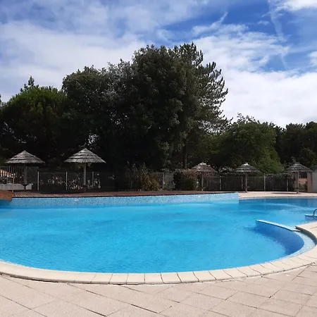 Maison Piscine Foret Du Victoria Casa de Férias
